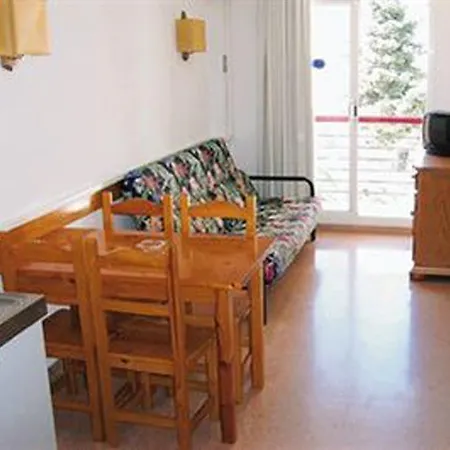 Mar Blau Отель Калелья